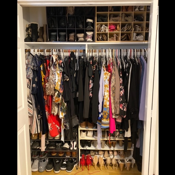 Meet Your Posher! - Picture 1 of 2